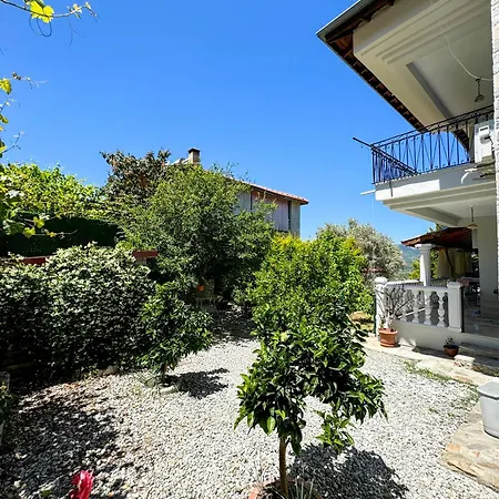 Fethiye'de Doga Manzarali Вилла Фетхие