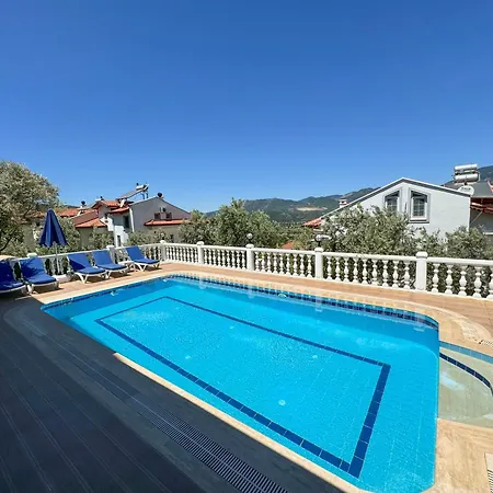 Fethiye'de Doga Manzarali Villa *